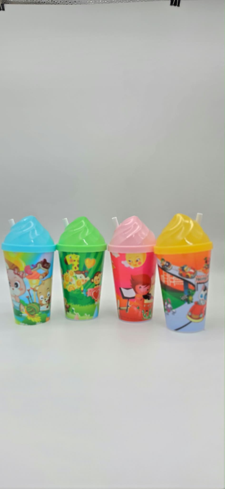Pahare 12 pcs pe set /  600 pcs pre bax.Comanda minima 12 buc