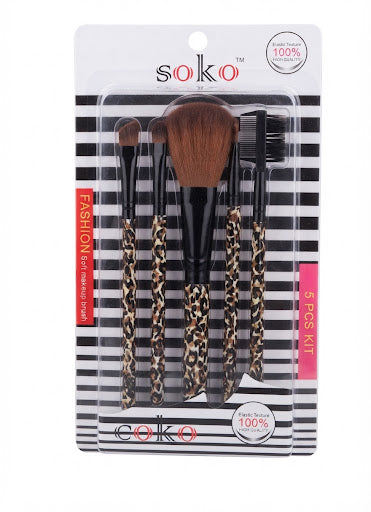 Set pensule pentru fard