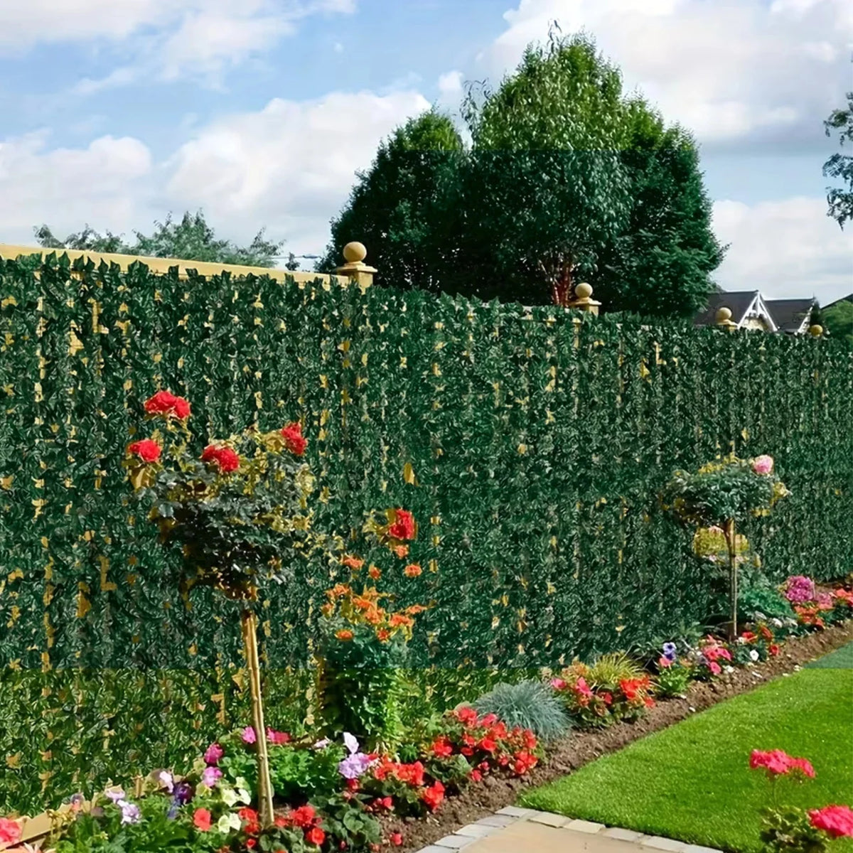Gard Artificial Decorativ Verde – 3 m, Pentru Grădină și Exterior 40 pcs pe bax.Comanda minima 2 buc